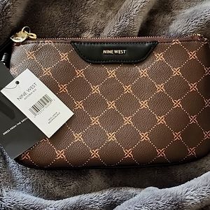 NWT Nine West Astoria Wristlet